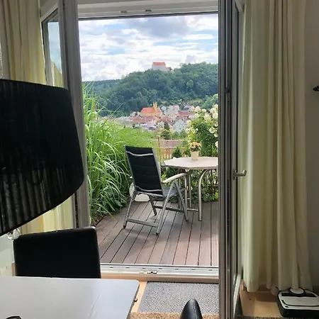 Apartment Burgenblick Mit Blick Auf Riedenburg